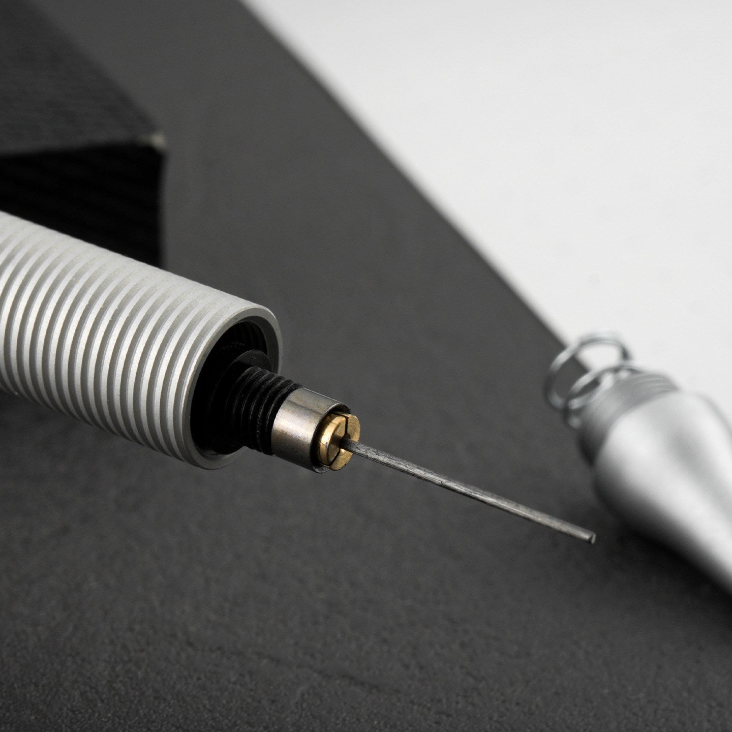 JAPANESE DOUBLE-KNOCK DRAFTING PENCIL // MACHINED ALUMINUM 0.5MM