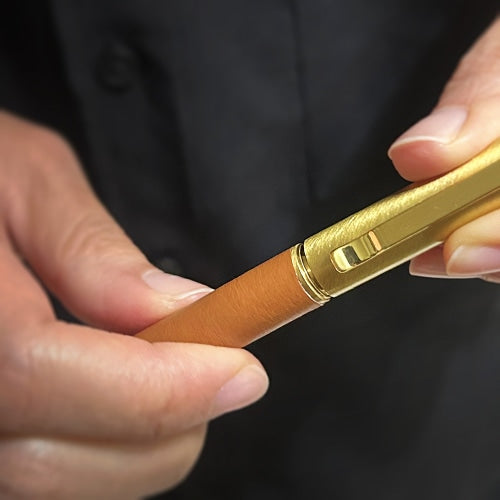 Interact 'Handscript' Classic Fountain Pen - Pure Black Edition