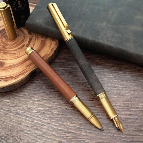Interact 'Handscript' Classic Fountain Pen - Pure Black Edition
