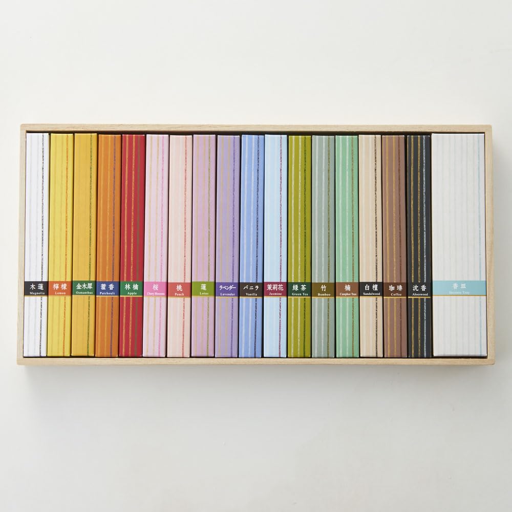 Kousaido Hyakuraku – 17 Fragrance Japanese Incense Gift Set
